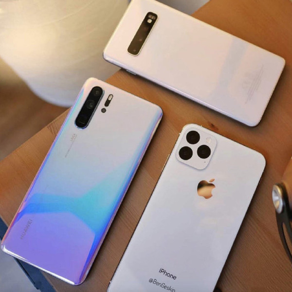 蘋果三星華為三大旗艦外觀比照（圖源推特）