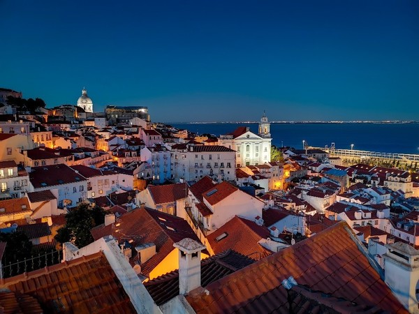 華為nova5 Pro后置手持超級夜景形式拍照