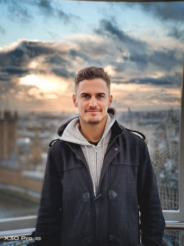 vivo X30 Pro應(yīng)戰(zhàn)“不可能完結(jié)的使命”倫敦橋望遠接力