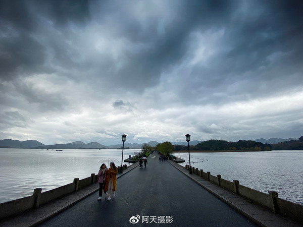 iPhone 11樣張（圖片來自@阿天拍攝）